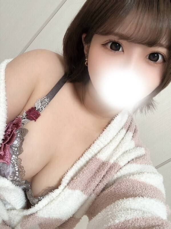 るい※喉奥性感帯イラマ姫(26歳、B:88、W:.56、H:84)
