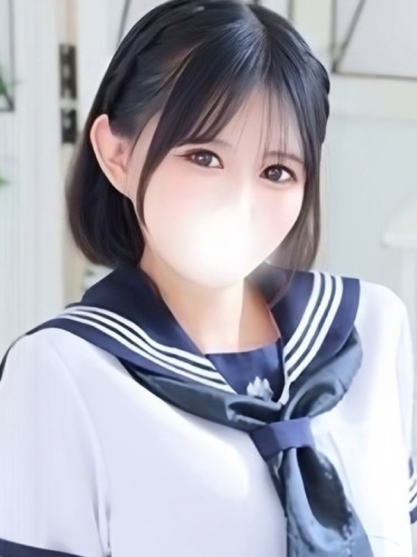 ここな(23歳、B:82、W:.56、H:84)