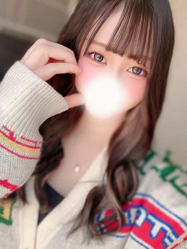 るな(21歳、B:87、W:.56、H:83)
